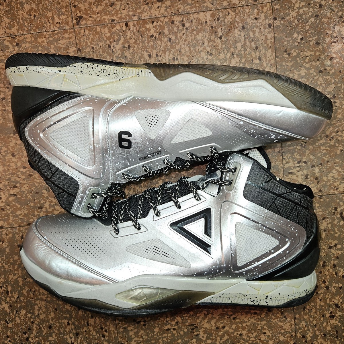 その他 2016-17 select Tony Parker silver その他 2016-17 select Tony Parker silver 2016-17 select Tony