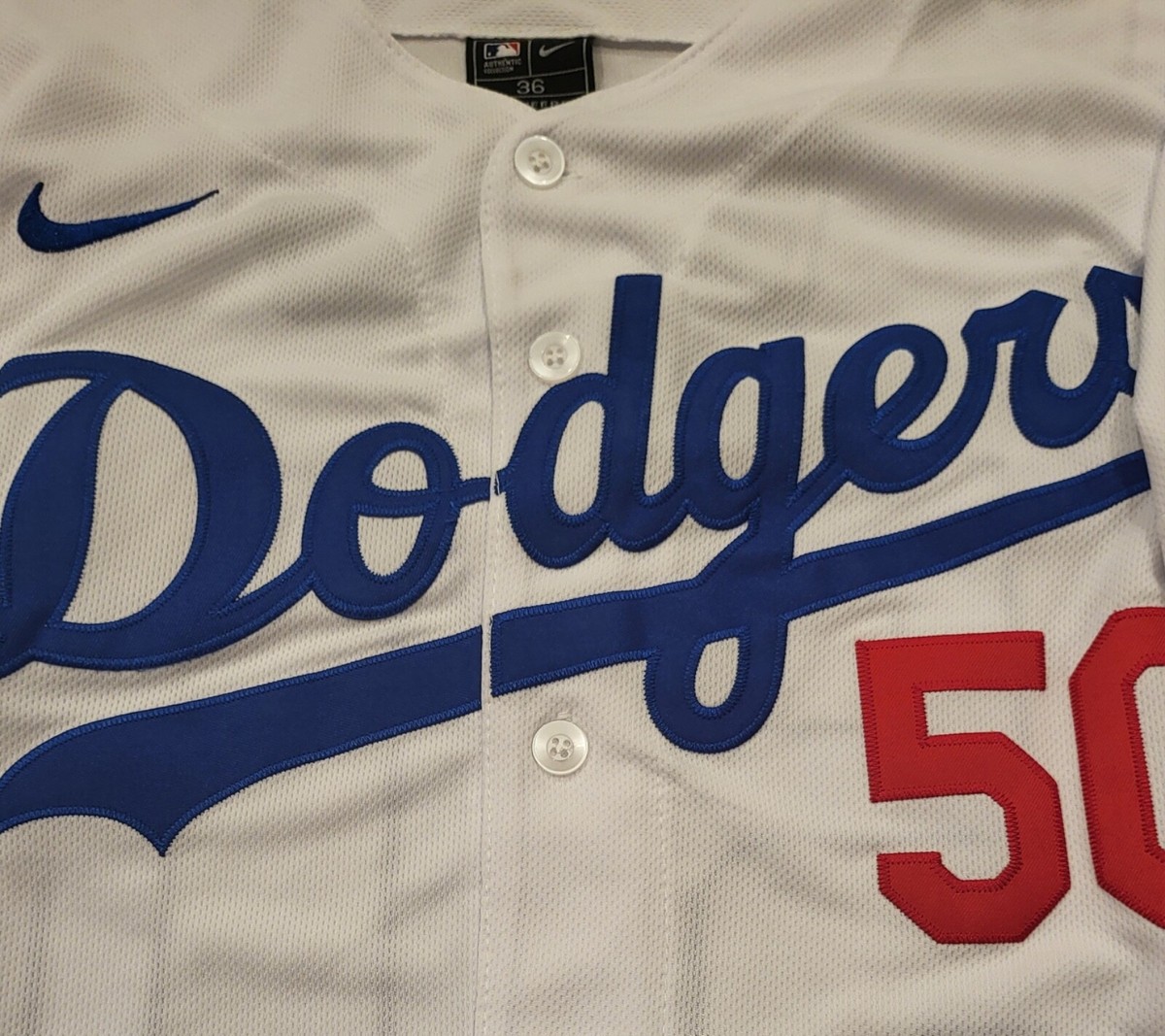 Dodgers Betts 50 ウニフォーム　のみ　L Mookie Betts Los Angeles Dodgers 2025 Gold Collection