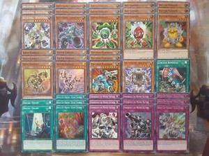 Yugioh Tournament Ready to Play Gadget 40 card Deck Destroyer Dynamo Machine NM