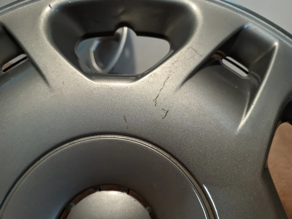 4X Subaru 28811AE01A Wheel Hub Center Caps for 200-2004 Legacy Outback Baja - Image 4 of 4