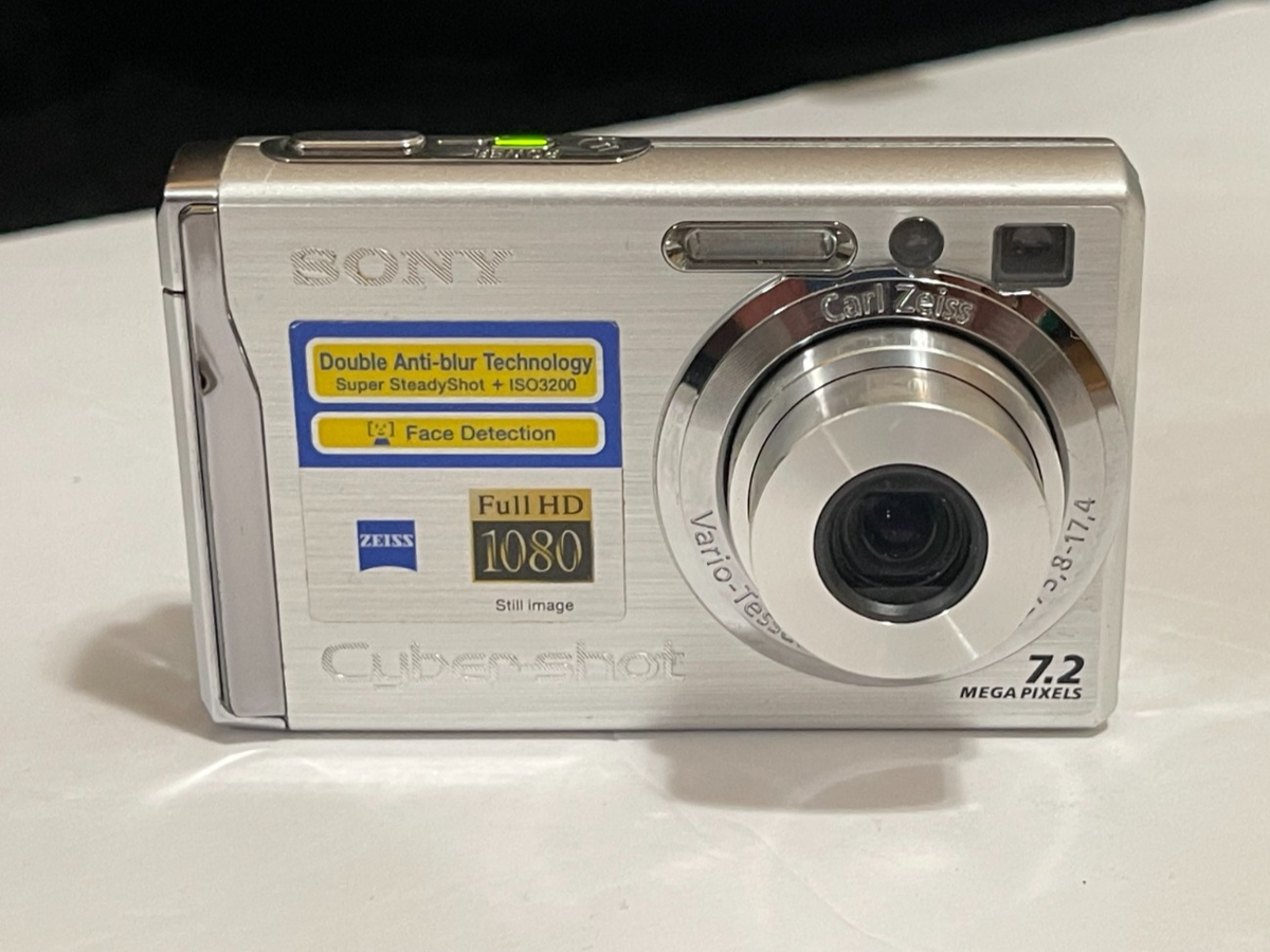 Sony Cybershot DSC-W80 Camera SILVER 7.2MP SOLD AS IS, For Parts