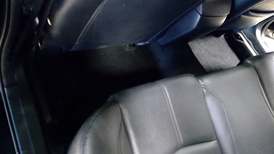 Tapete de assoalho interior preto 2018 18 Mazda 3 Sedan 108840 - Imagem 3 de 4