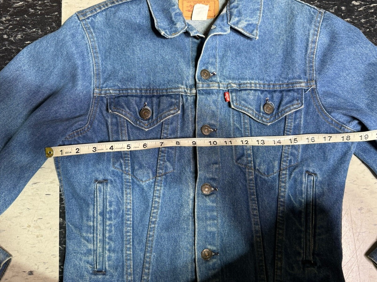Levis Vintage 70706 Med Wash Denim Trucker Jacket Women