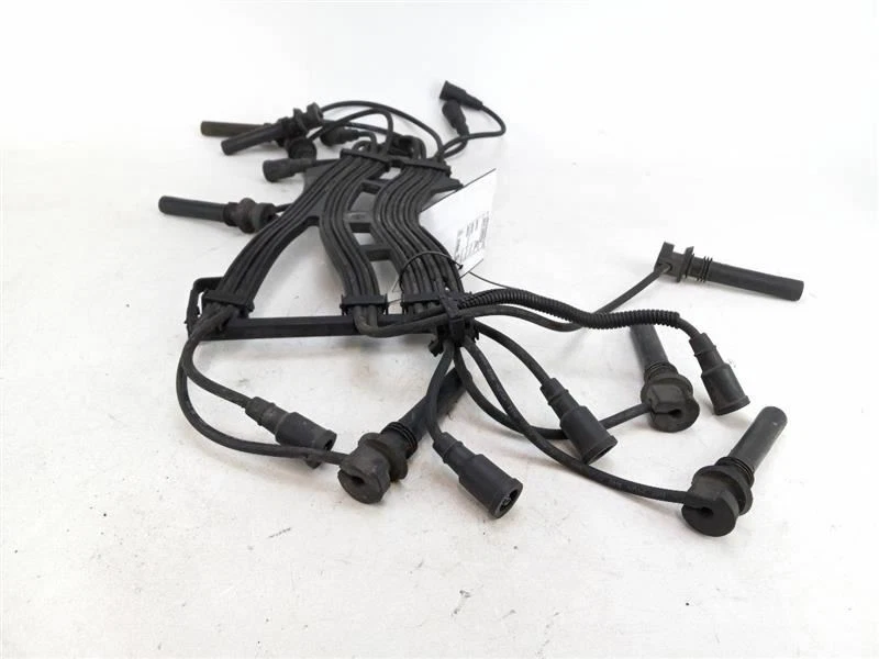 2005 DODGE DURANGO SPARK PLUG WIRE SET 8 - Image 2 of 3