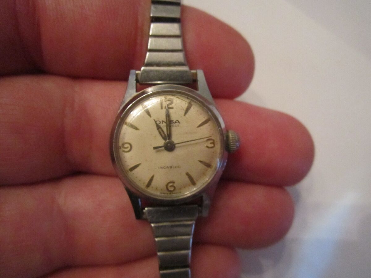 VINTAGE ONSA 17 JEWEL WATCH - WIND UP - INCABLOC - LADIES VINTAGE ONSA 17 JEWEL WATCH - WIND UP - INCABLOC - LADIES