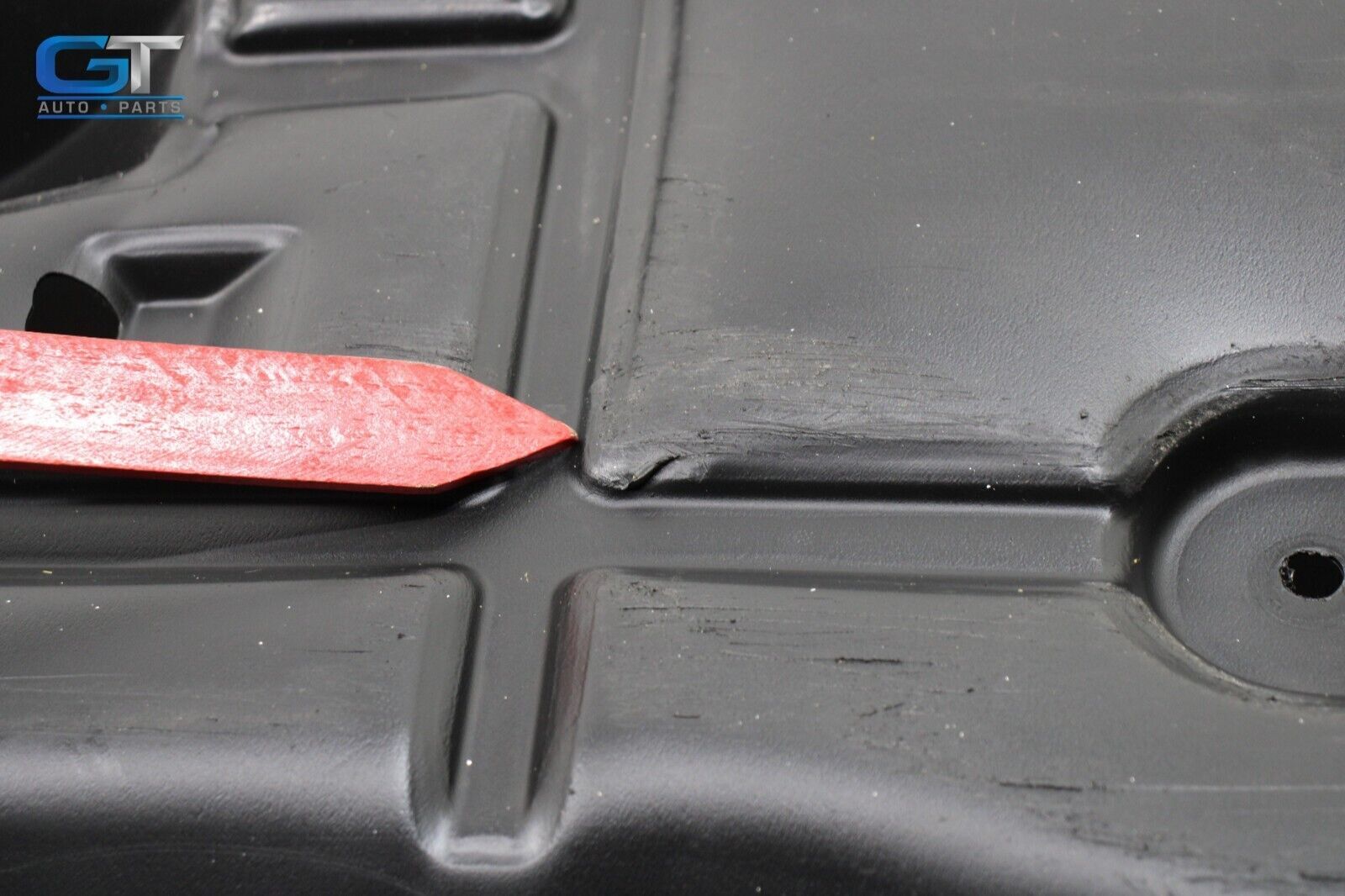 2017-2020 MASERATI LEVANTE RIGHT SIDE UNDER BODY SPLASH GUARD SHIELD COVER OEM