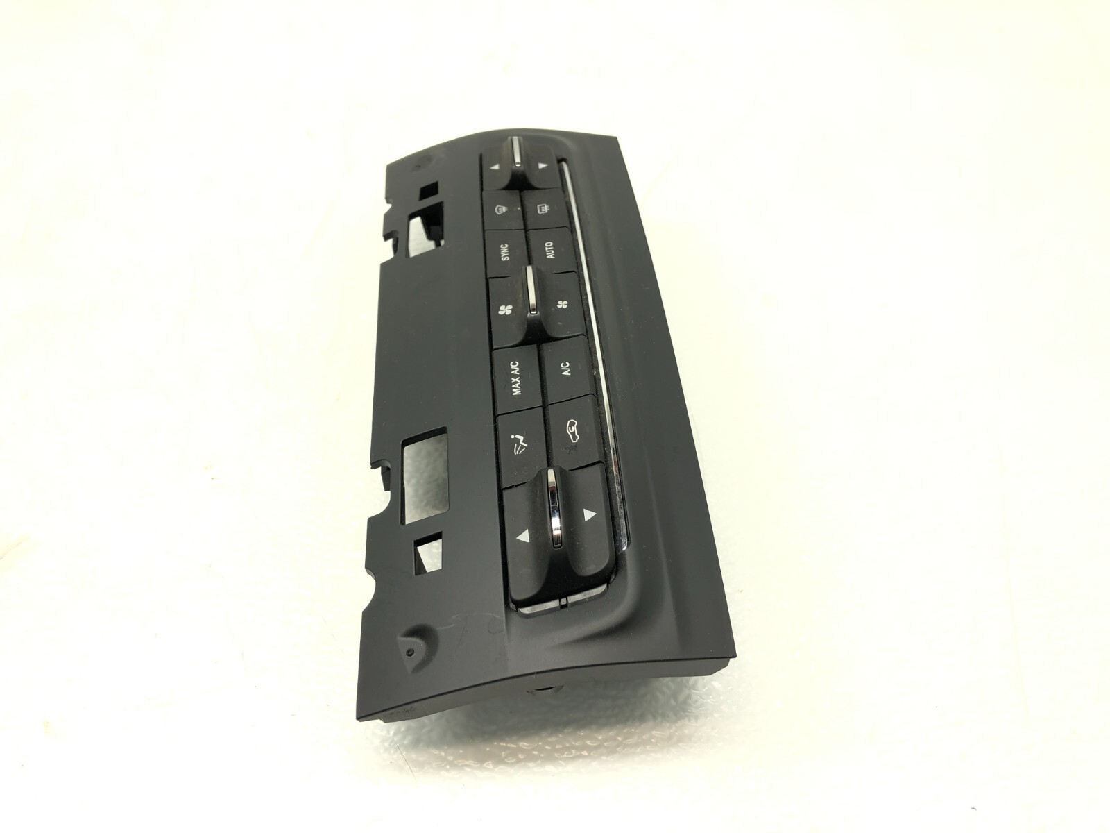 2017-2020 MASERATI GHIBLI SQ4 AC HEATER CLIMATE TEMPERATURE CONTROL PANEL OEM.