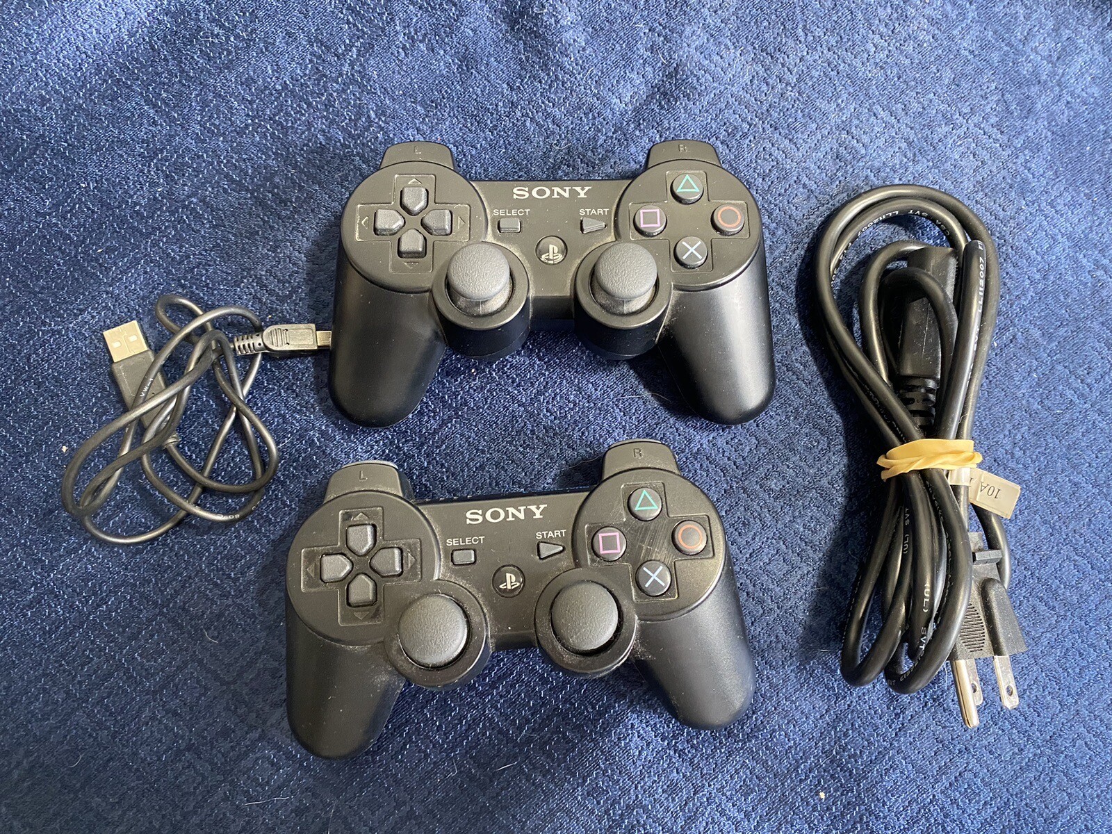 Sony PlayStation 3 PS3 40GB Console CECHH01 With 2 Controller And 14