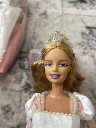 Mattel Raperonzolo's Wedding Barbie 2005 corona illuminata - edizione vernice occhi R - Foto 4 di 12