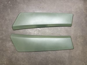 New Take-Off John Deere Left and Right Side Door Panels: M177106 & M177105