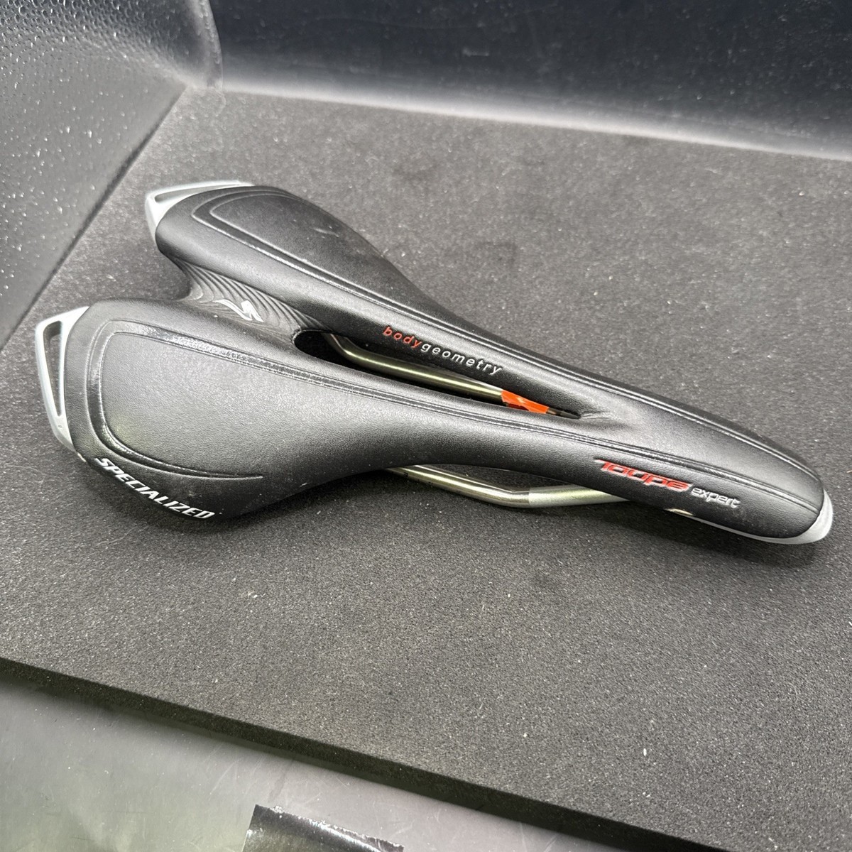 Sella Specialized Toupe Expert Sella Toupe Carbon Specialized