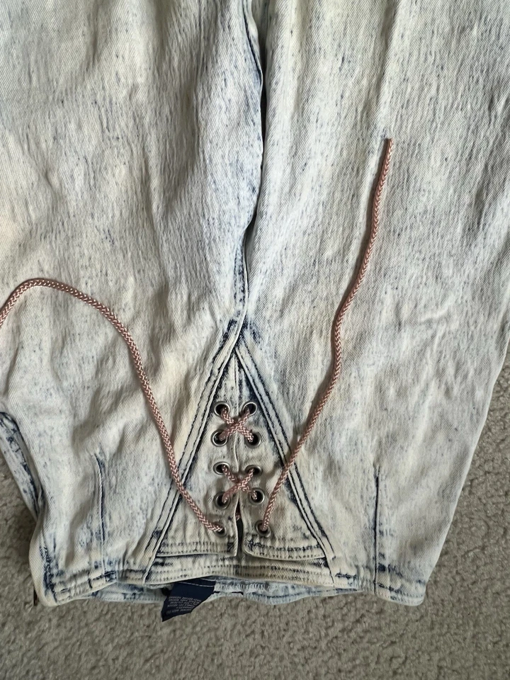 Jeans feminino anos 90 anos 80 vintage L.A. azul lavado com ácido zíper com cadarço RARO tamanho 8 - Imagem 3 de 4