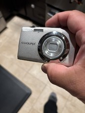 Nikon COOLPIX S4000 12.0MP Digital Camera - Champagne silver for