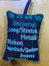 Nadelkissen für Nähmaschinennadeln Handarbeit bestickt