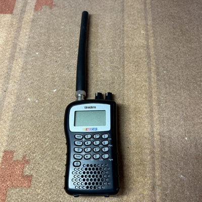 #ad Nascar Uniden Bearcat BC72XLT Handheld 100 Channel Radio Scanner Black $30.00