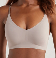 True Co 52 True Body Boost Convertible Bralette Mink Gray L NEW