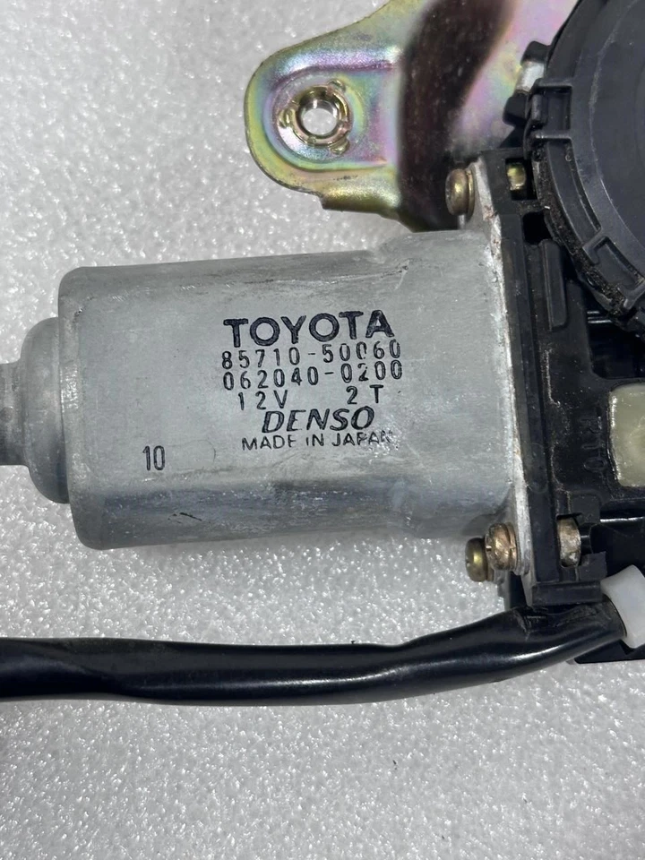1998 LEXUS LS400 RIGHT PASSENGER SIDE FRONT DOOR WINDOW REGULATOR WITH MOTOR - Image 4 of 4