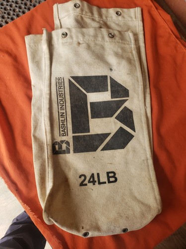 BASHLIN INDUSTRIES 24LB CANVAS BAG 16" x 9" x 3" IRON WORKER POLE TREE CLIMBER
