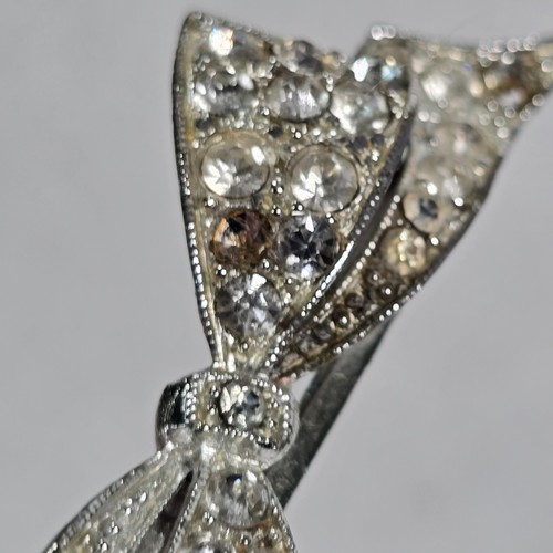 Vintage Rhinestone Bow Hair Clip Sparkling Silver Tone Sparkle Retro Pinup Glam - Picture 8 of 12