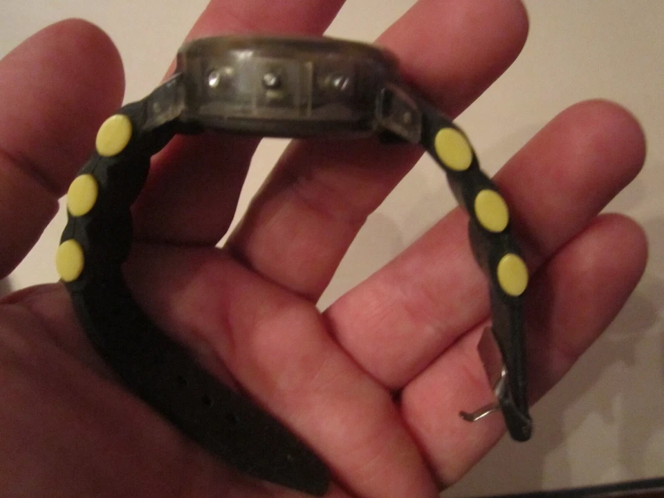 RELOJ BATMAN DC COMICS PARA DAMA - PANTALLA DIGITAL ACCUTIME - BBA-33 Foto 4 de 4