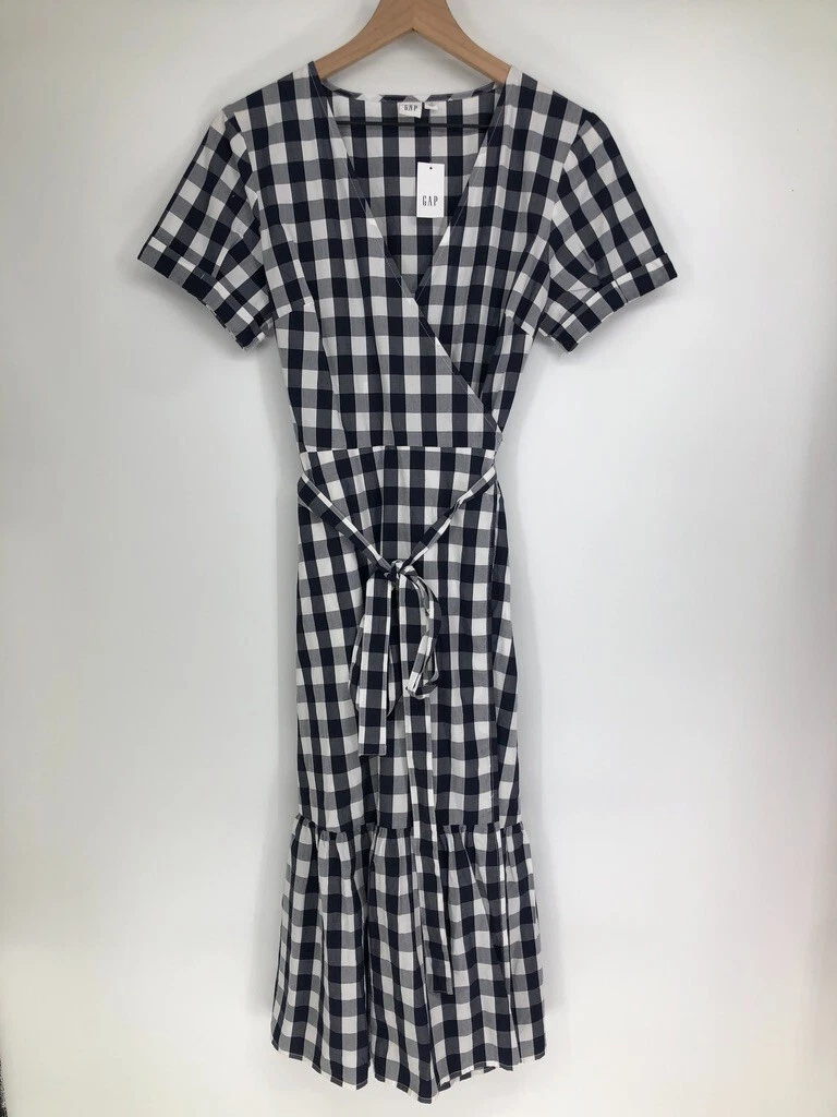Gap black and store white dress