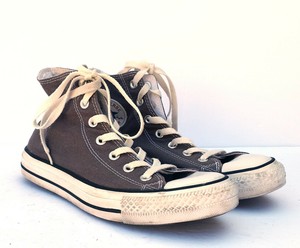 chuck taylors high top