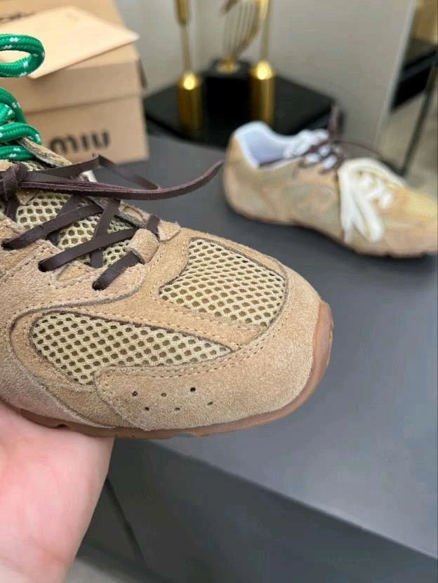 sneakers New Balance X Miu miu