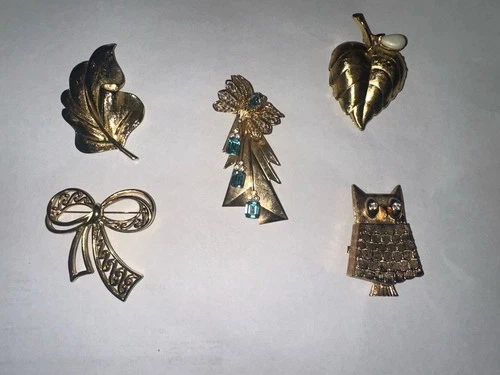 Vintage Brooch Lot Gold Tone Leaf Bow Owl Butterfly Pins Costume Jewelry 5pc
