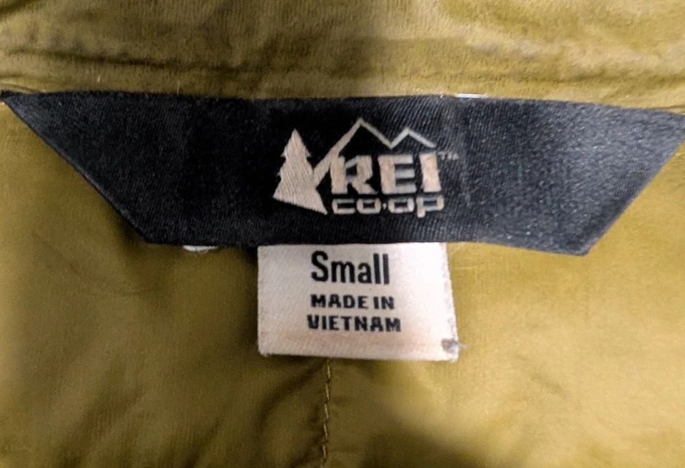 REI Co-op Jacket Men's Size S Khaki Green Puffer 80% Down Insulated Quilted - Image 2 of 4