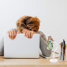 4 Pcs Wear Resistant Plastic Figure Holder Display Stand for Doll Models