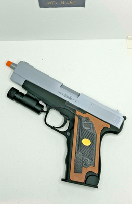 Silver Ghost - Leon Kennedy Hand Gun w/cable Resident Evil 4 2005