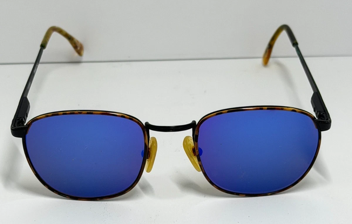 Revo Unisex Tortoiseshell Frame Sunglasses with light Mirrored Lenses Amazon.com: Revo Sunglasses Rose: Polarized Lens Filters UV  main image 3