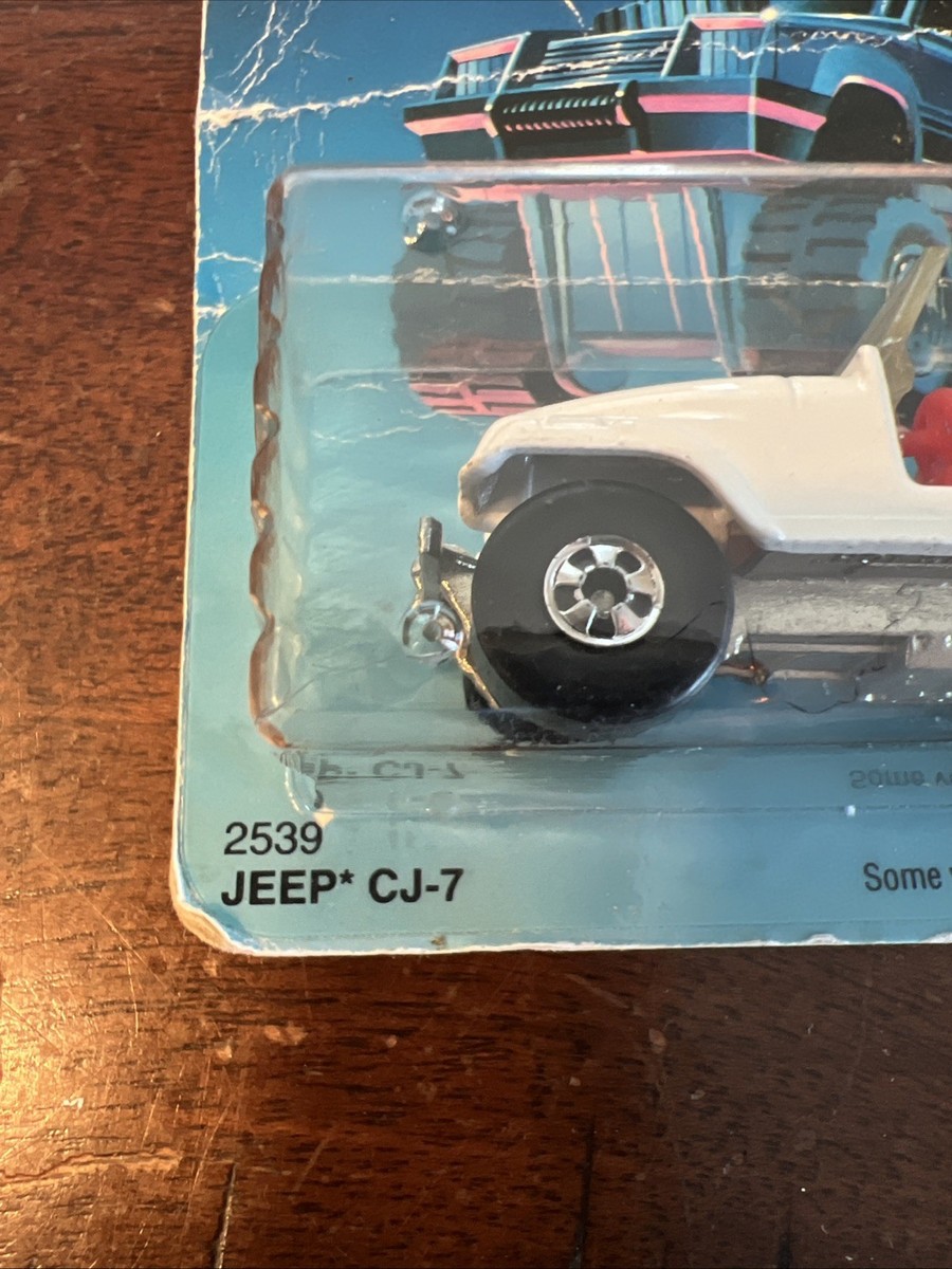 Vintage 1986 Hot Wheels TRAILBUSTERS WHITE JEEP CJ-7 #2539 New In
