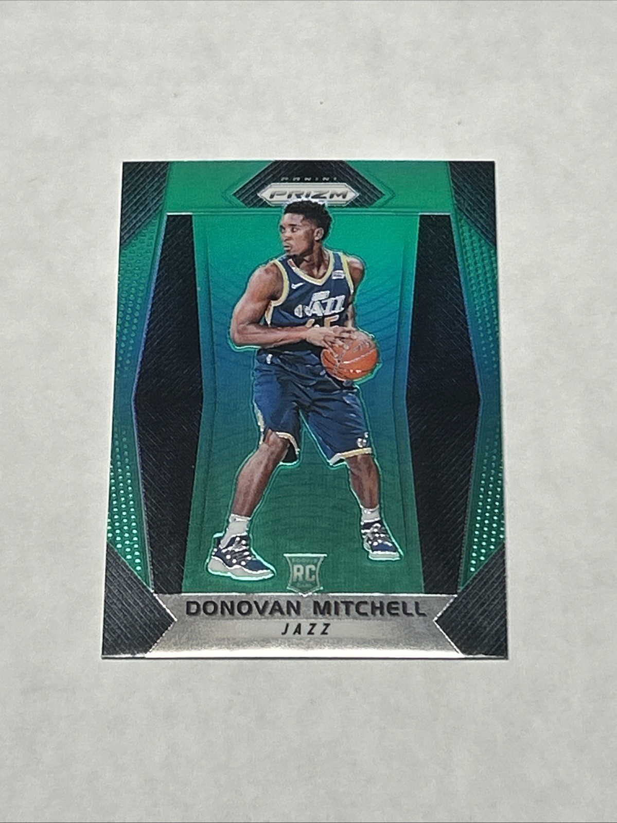 Donovan Mitchell 2017 Prizm #117 Green Price Guide - Sports Card