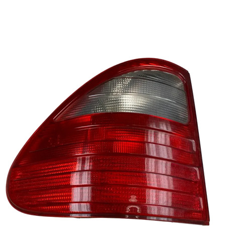 Heckleuchte Aussen Links A2108206764 Mercedes E-Klasse W210 T Modell