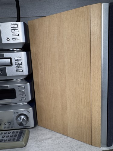 Aiwa XR-M98 Rare Mini Silver&Blue Hi-Fi Stack System, Speakers & Remoter, Japan - Picture 18 of 23