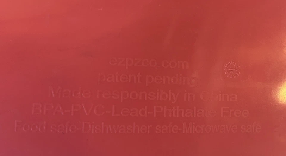 Mantel individual EZ-PZ Coral Happy Mat y plato dividido en uno - se pega a la mesa Foto 3 de 4