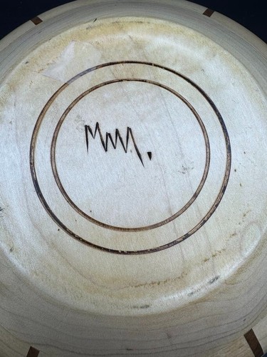 Maple and Walnut Segmented Wood Inlay 9" round bowl 5" tall - Picture 5 of 7