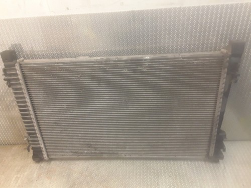 MERCEDES W203 Engine Cooling Radiator for C Class W203 2.2 Diesel OM611 USED - Picture 3 of 4
