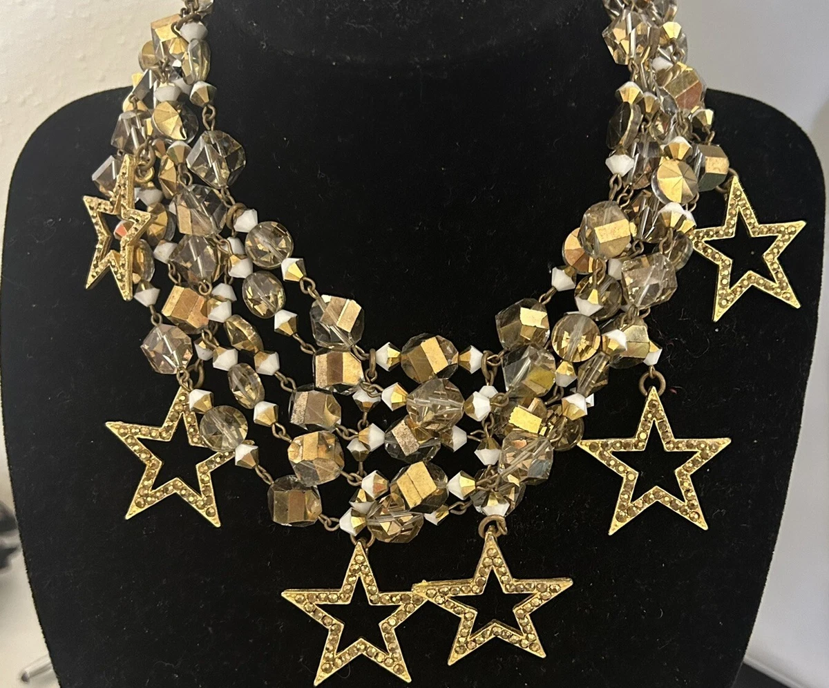 Золотые модные ожерелья и кулоны Erickson Beamon - огромный выбор