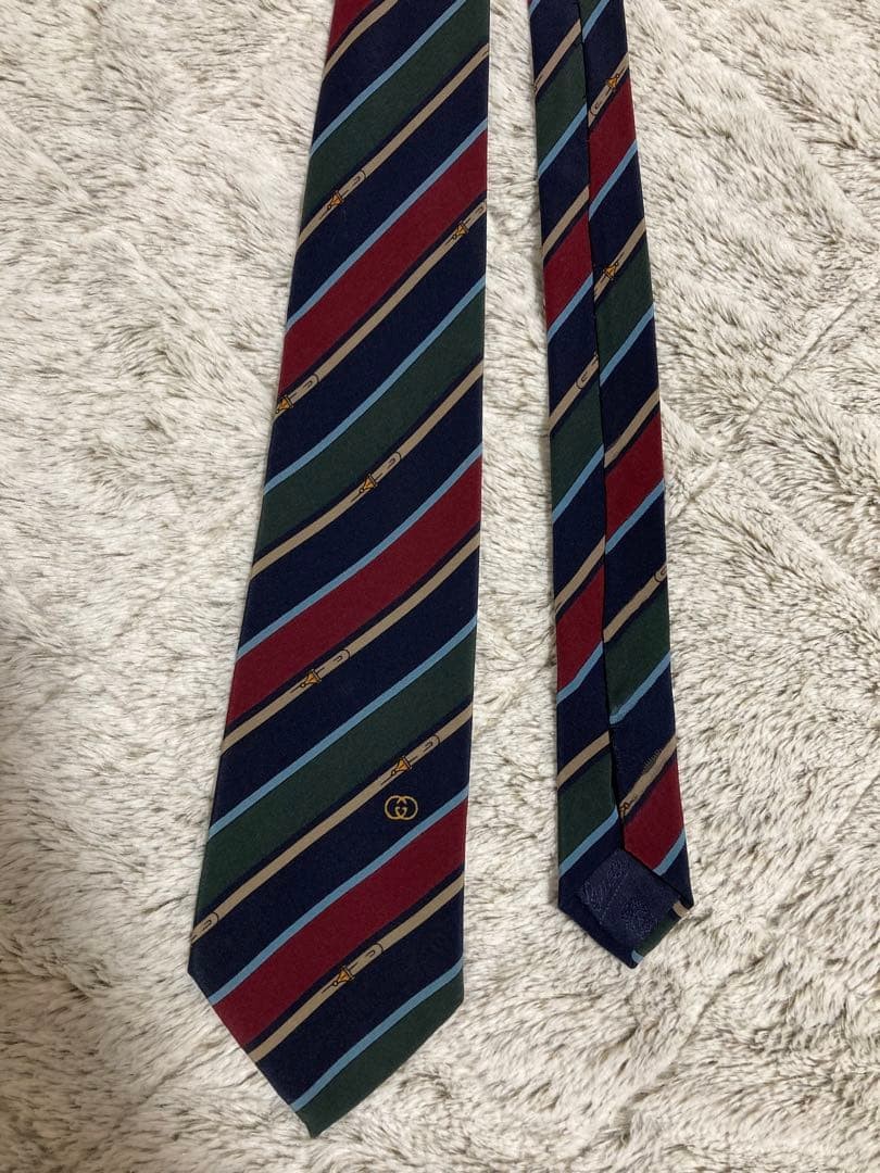GUCCI Necktie Tie Made in Italy Men's 100% Silk Navy All over Striped pattern