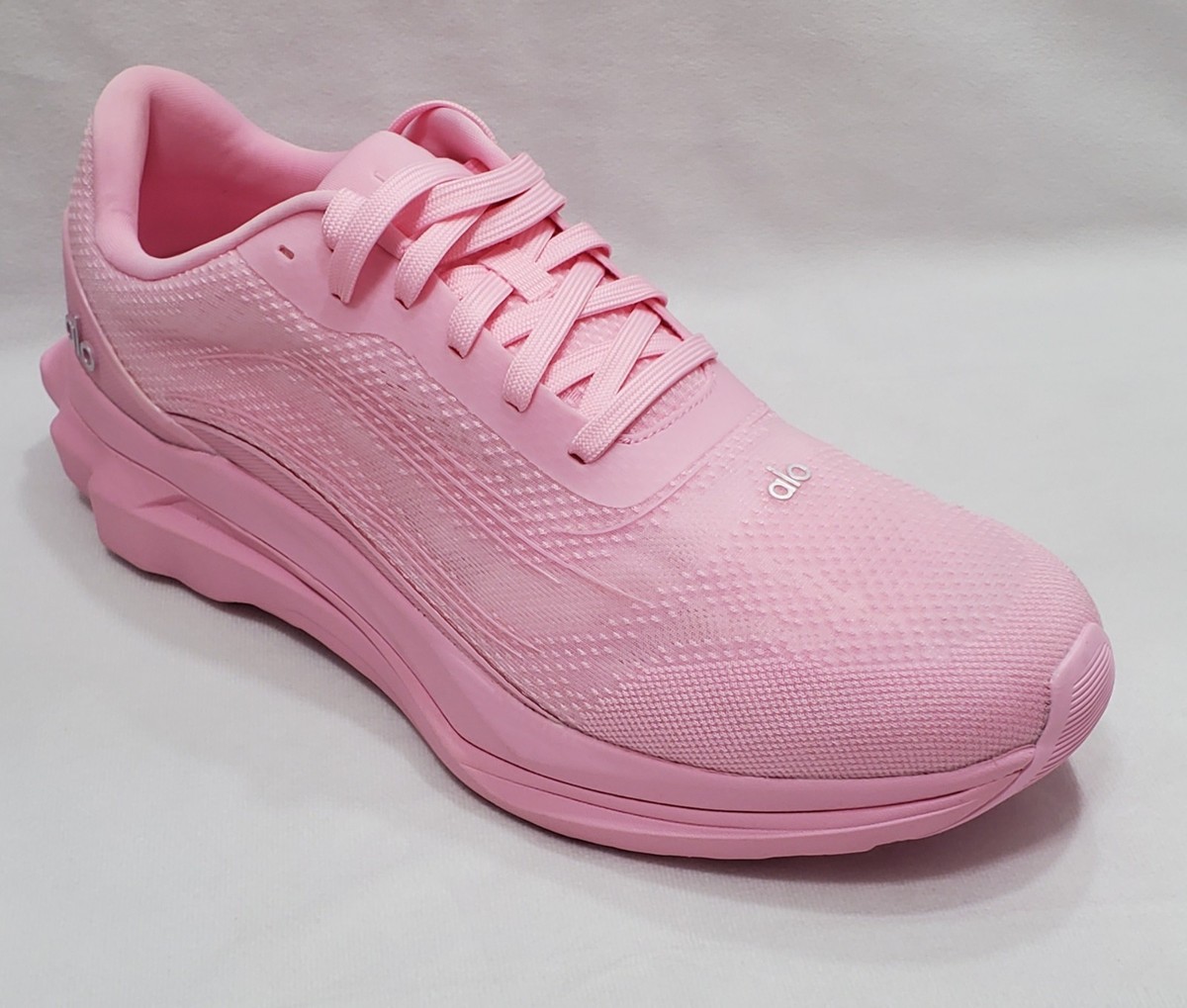 NWOB Alo Unisex Runner Sweet Pink Running Mesh Sneakers Women Sz