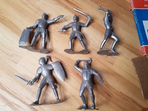 1964 Marx Knights 6" Set of 5 Vintage Six Inch