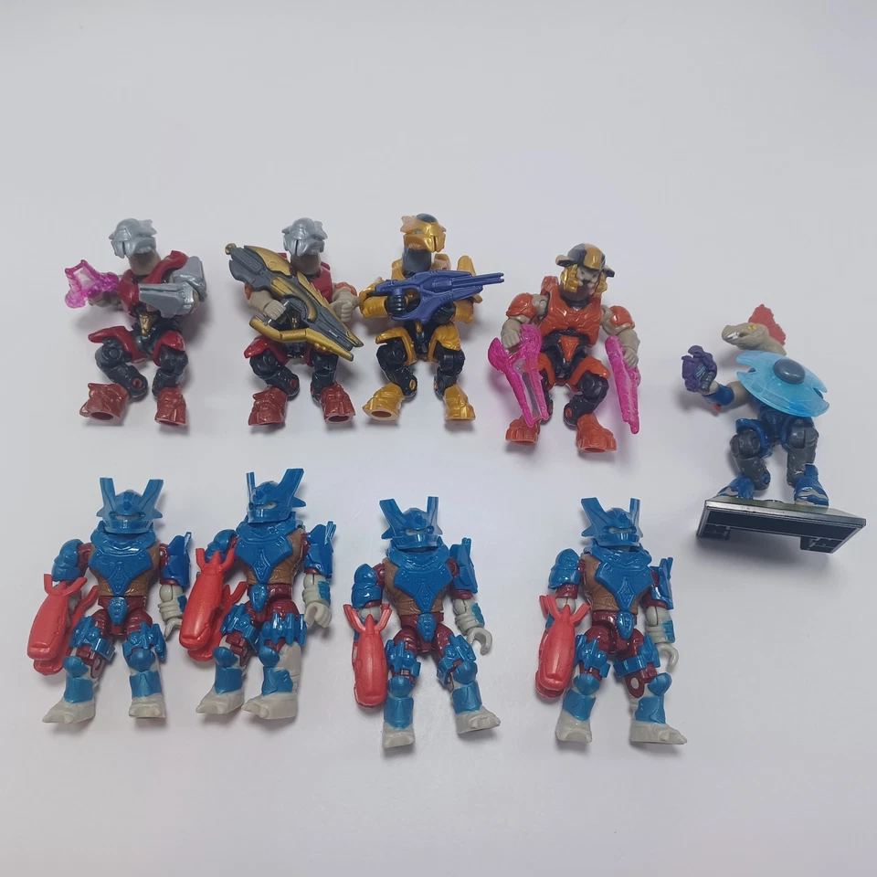 Halo Mega Construx - Covenant Elite Figure Lot w/ Accessories - Image 2 of 4