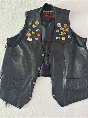 Woman s  Hot Leathers biker vest w Awesome Pins! See Pics For Details