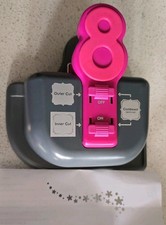 We R Memory Keepers Lucky 8 Punch Flowers Scallop Paper Craft Scrapbooking