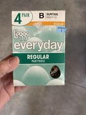 LEGGS Everyday Sheer Pantyhose Sheer Toe Suntan Size B / 4 PAIR NOS 2004