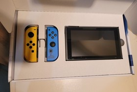 Nintendo Switch HAC-001(-01) Fortnite Wildcat Console Bundle - Yellow/Blue...