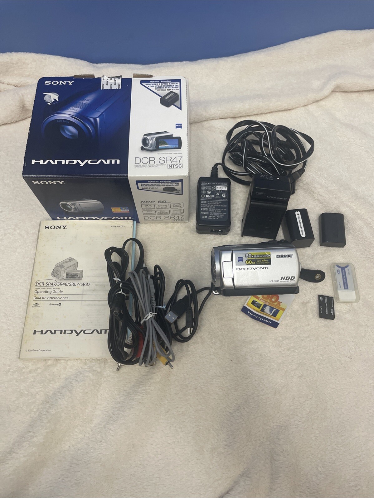 Sony DCR-SR47 Handycam 60GB HDD Camcorder with 60X Zoom Tested Includes Extra Battery-image