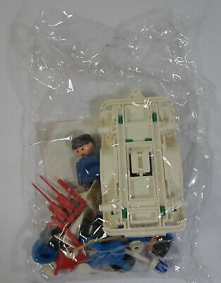 VINTAGE 1990 TOY CARRERA POLICEMEN SET POLICE PATROL CAR PLAY OK